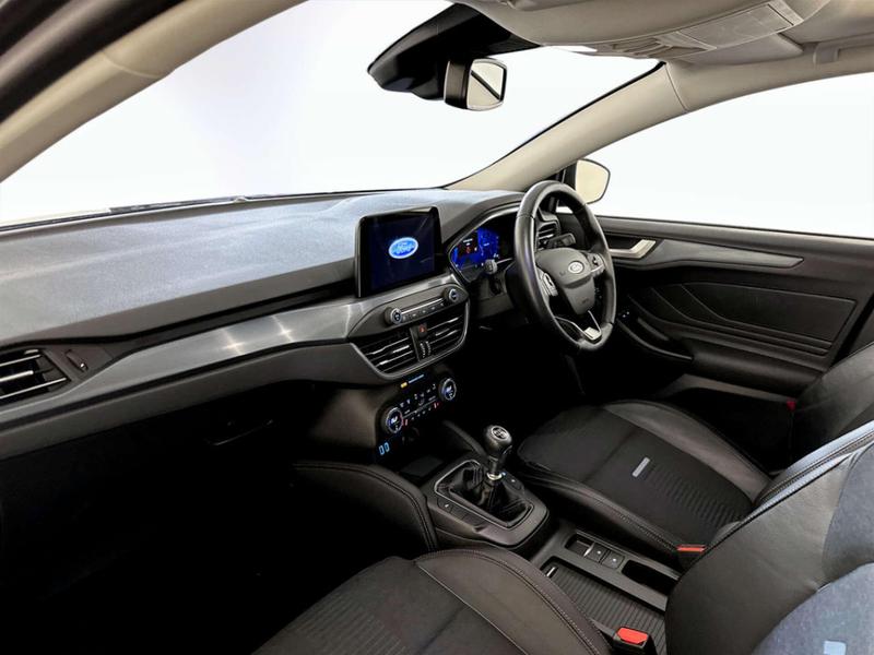 Used Ford Focus 2021 for sale - 76908615: Photo 12