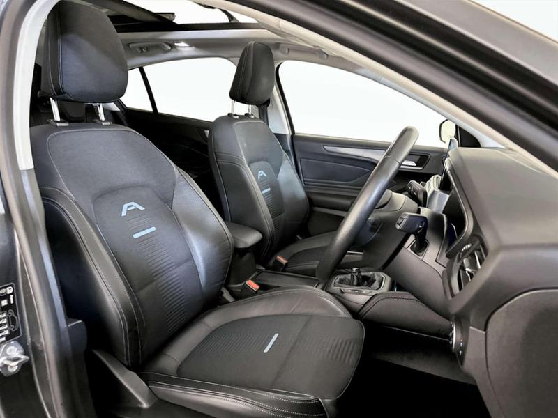 Used Ford Focus 2021 for sale - 76908615: Photo 13