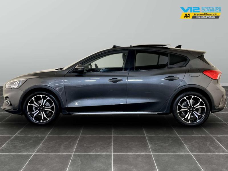 Used Ford Focus 2021 for sale - 76908615: Photo 7