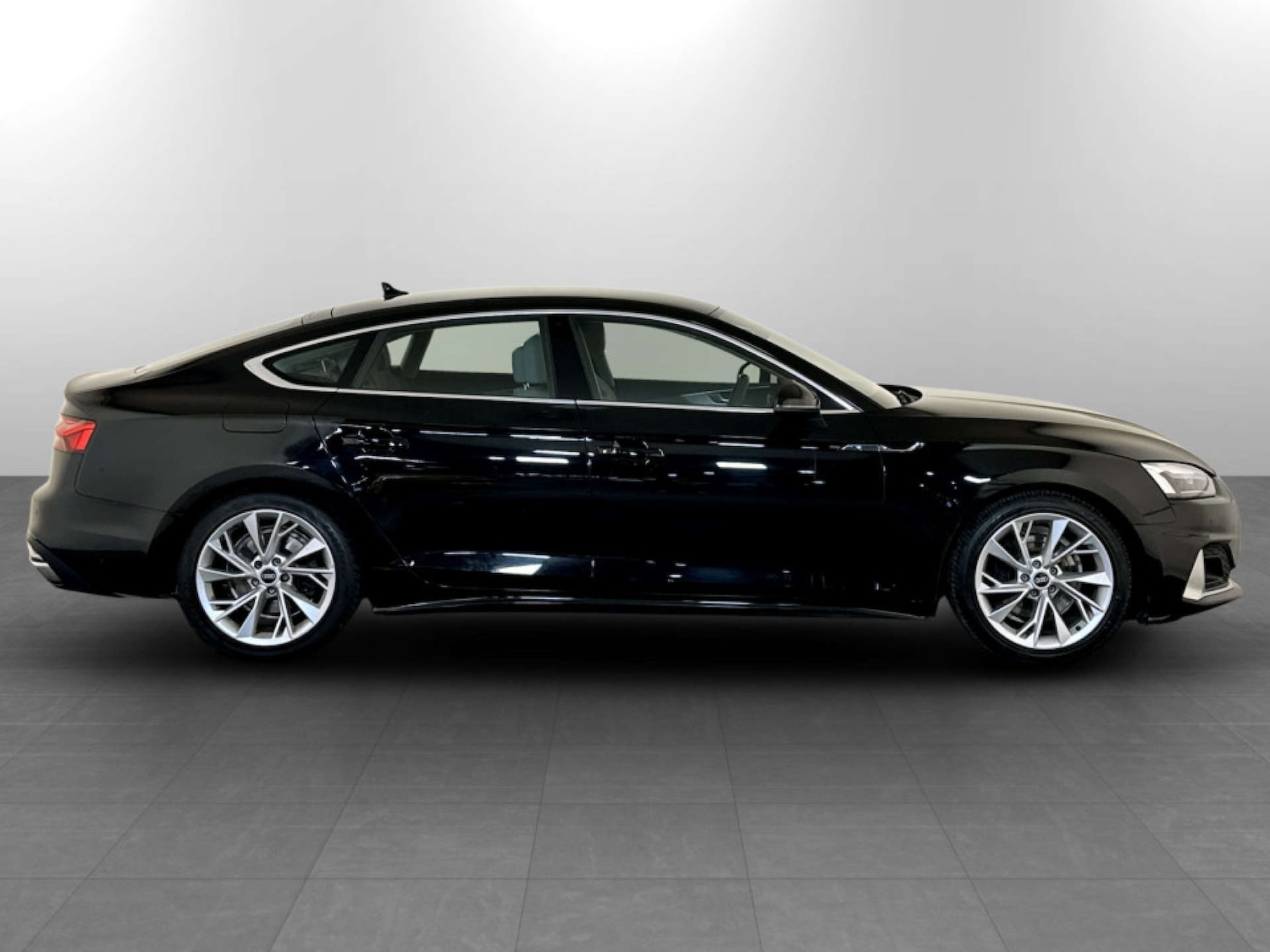 Used Audi A5 2021 for sale - 77185878: Photo 11