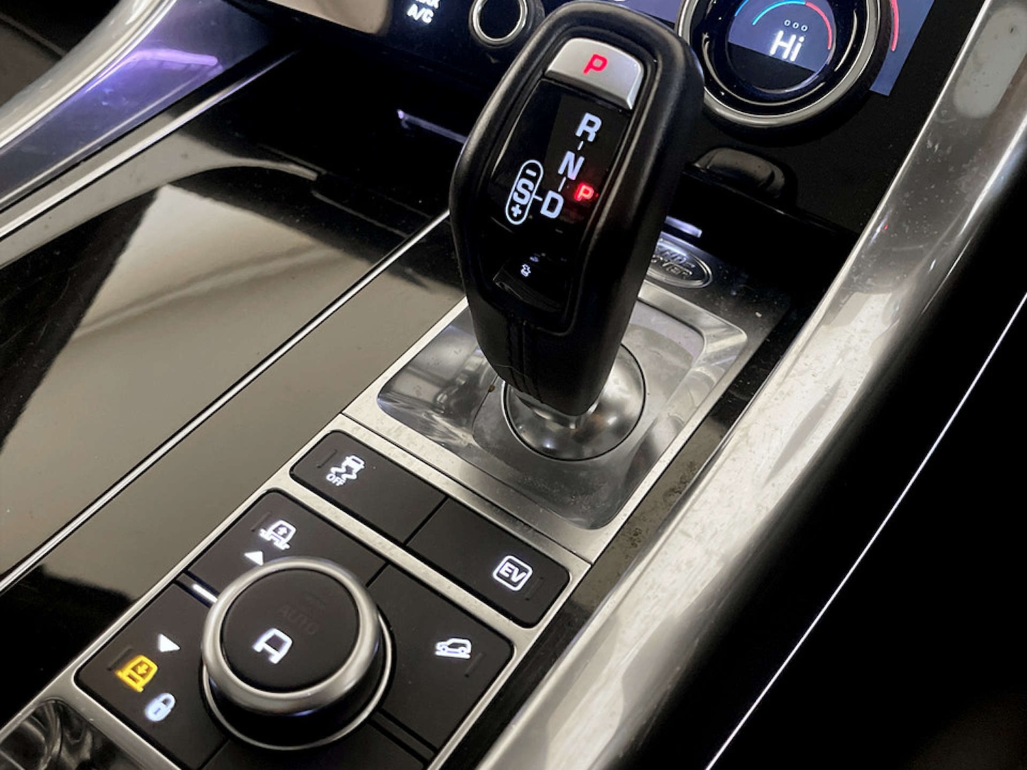 Used Land Rover Range Rover Sport 2019 for sale - 77590648: Photo 28