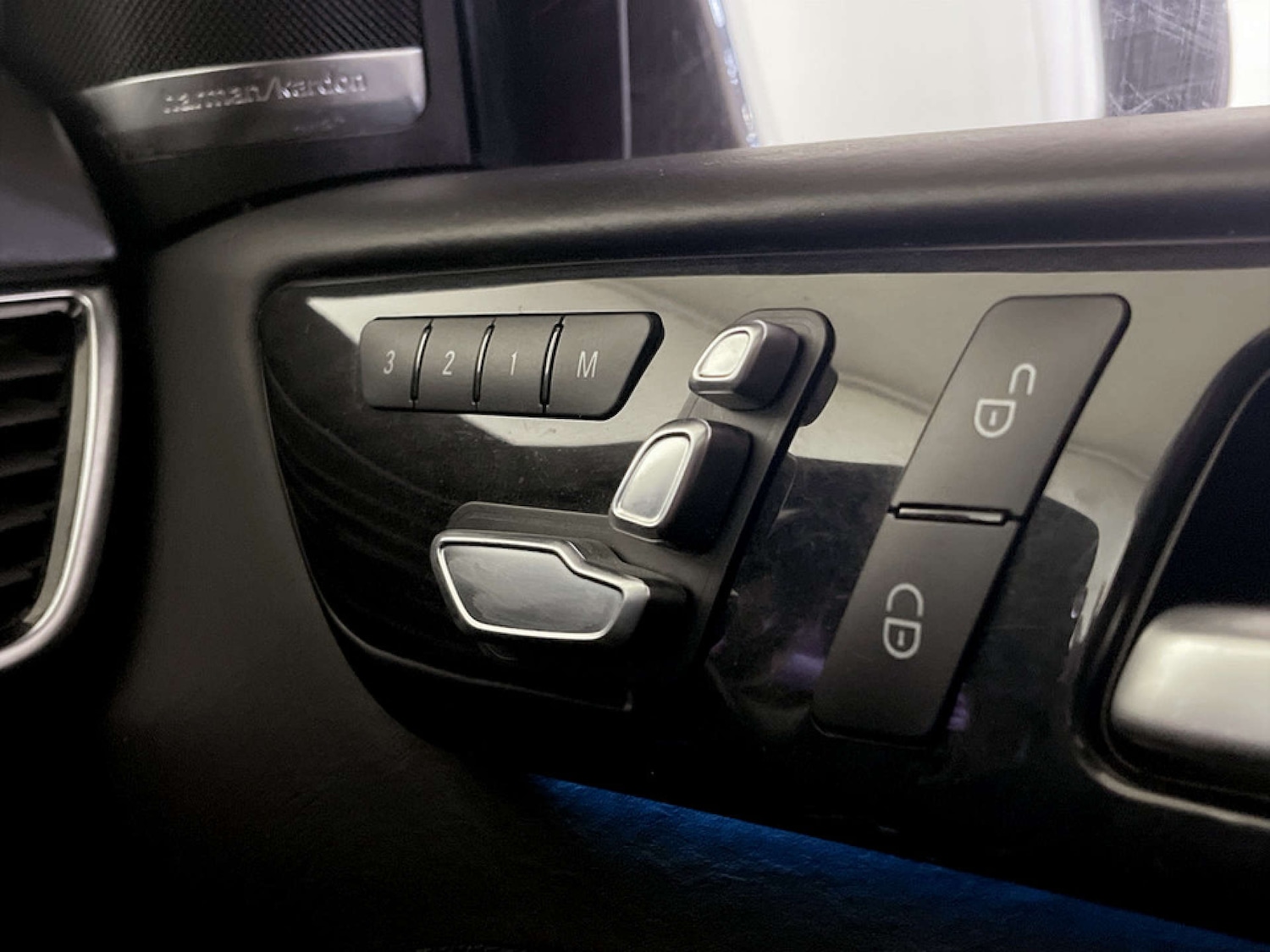 Used Mercedes-Benz GLE 2017 for sale - 77437513: Photo 21