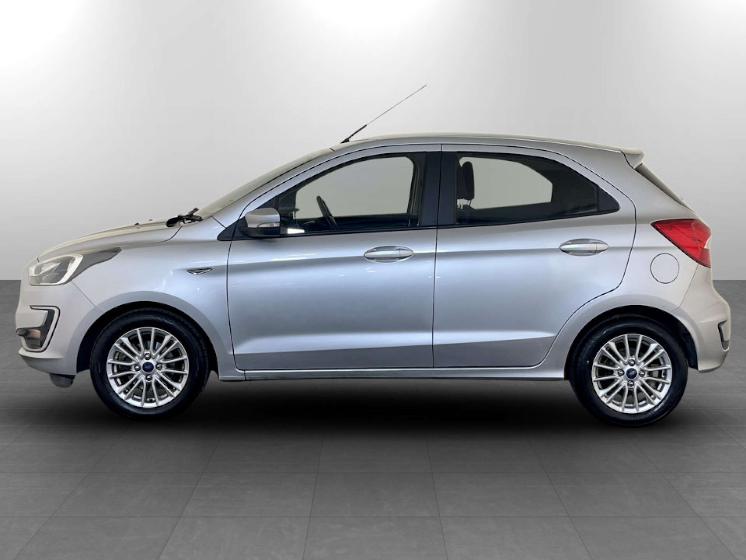Used Ford Ka+ 2018 for sale - 77195825: Photo 7