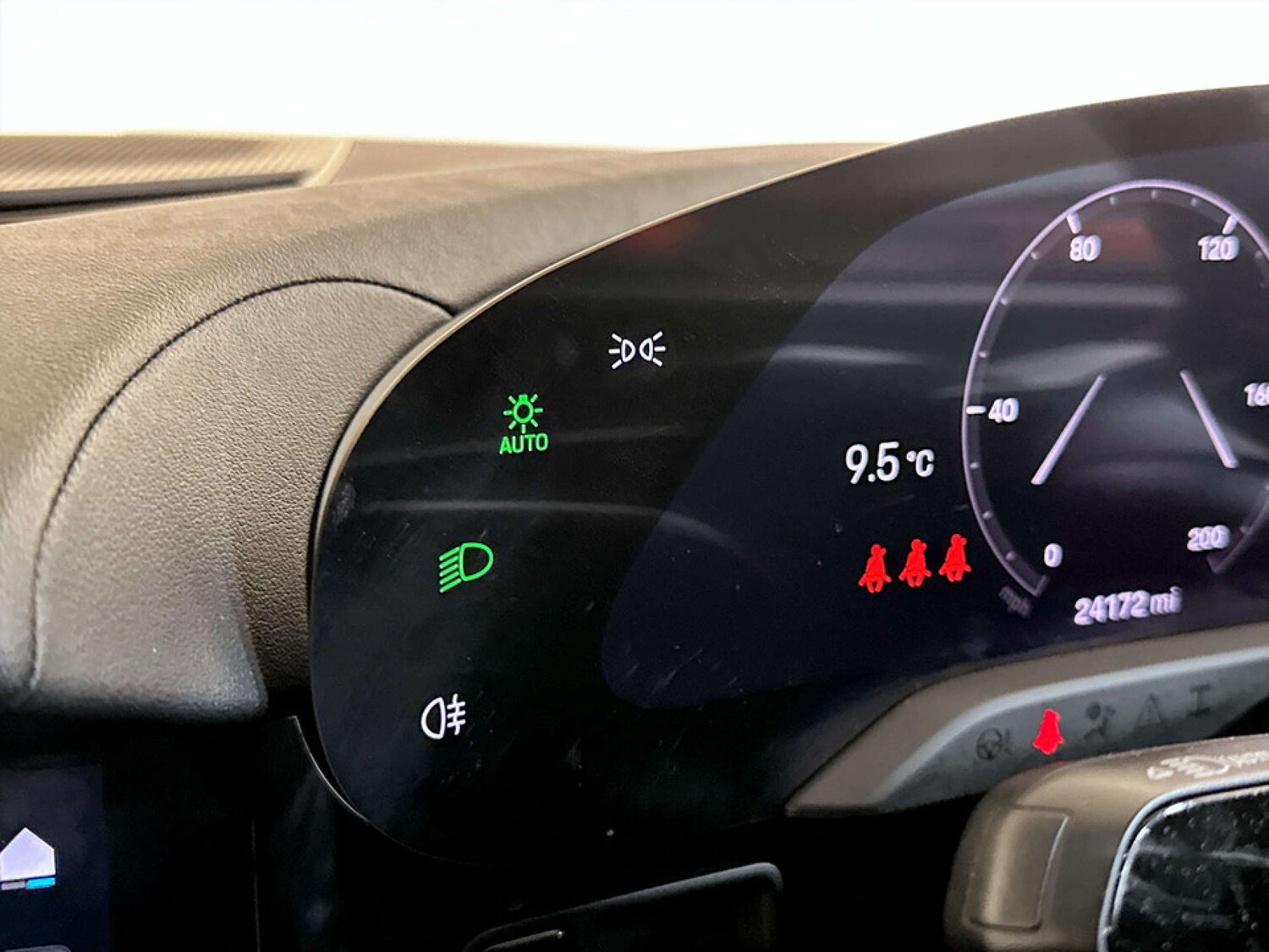 Used Porsche Taycan 2022 for sale - 77523427: Photo 16