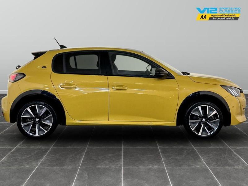 Used Peugeot 208 2021 for sale - 76545398: Photo 11