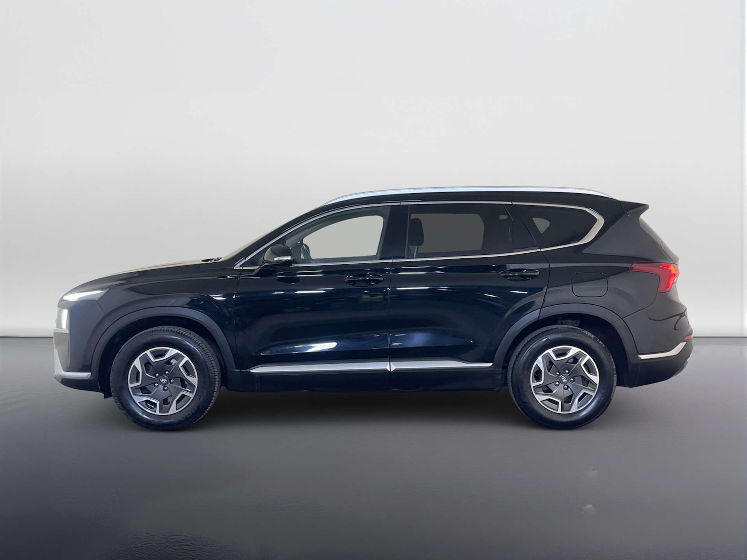 Used Hyundai Santa Fe 2023 for sale - 78179600: Photo 7