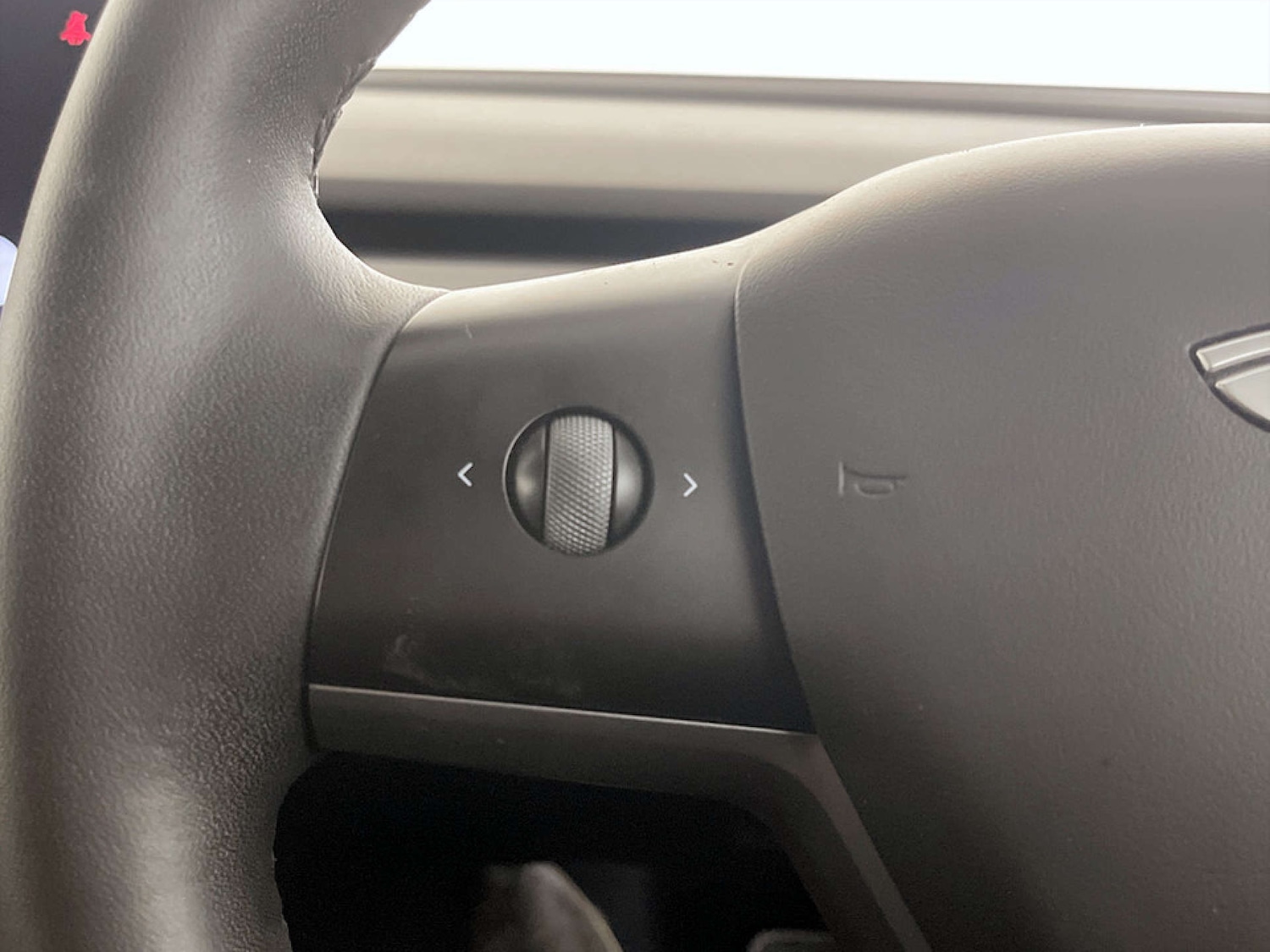 Used Tesla Model 3 2021 for sale - 77667897: Photo 18