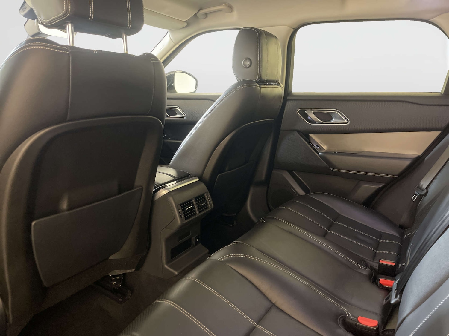 Used Land Rover Range Rover Velar 2018 for sale - 77920782: Photo 14