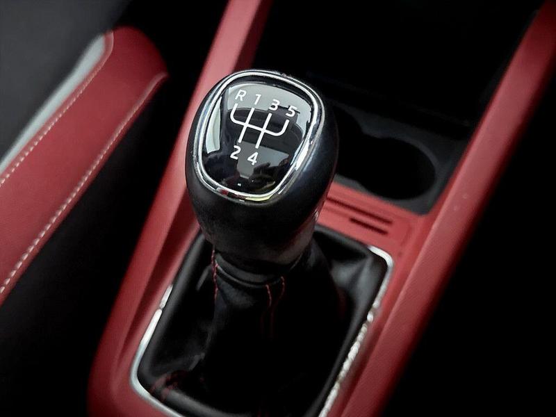 Used Skoda Fabia 2017 for sale - 76557459: Photo 26