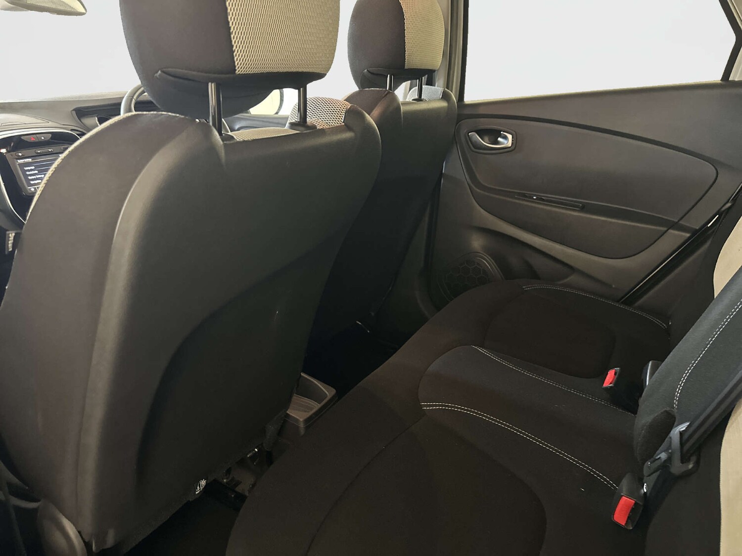 Used Renault Captur 2019 for sale - 77950423: Photo 14