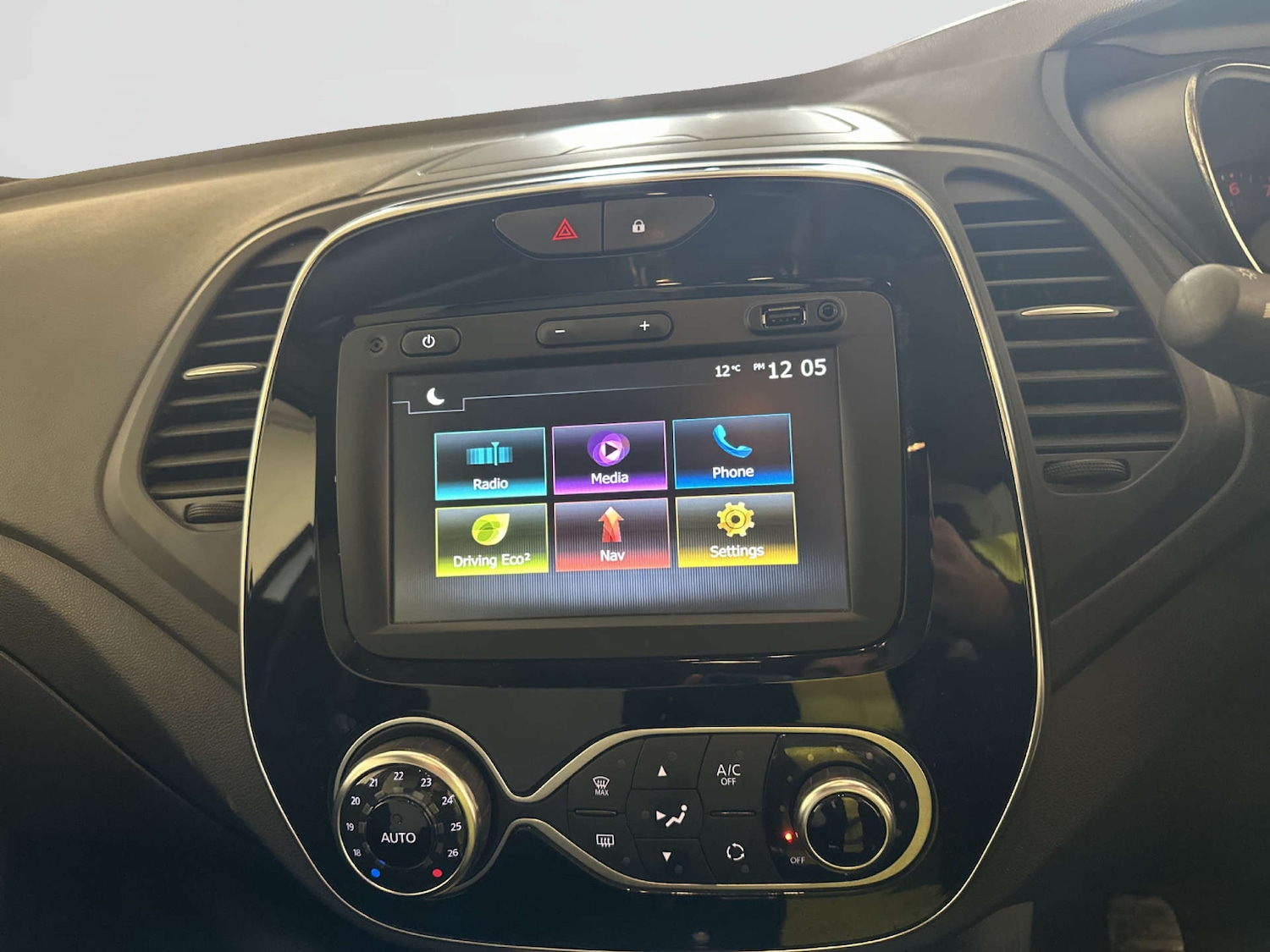 Used Renault Captur 2019 for sale - 77950423: Photo 22