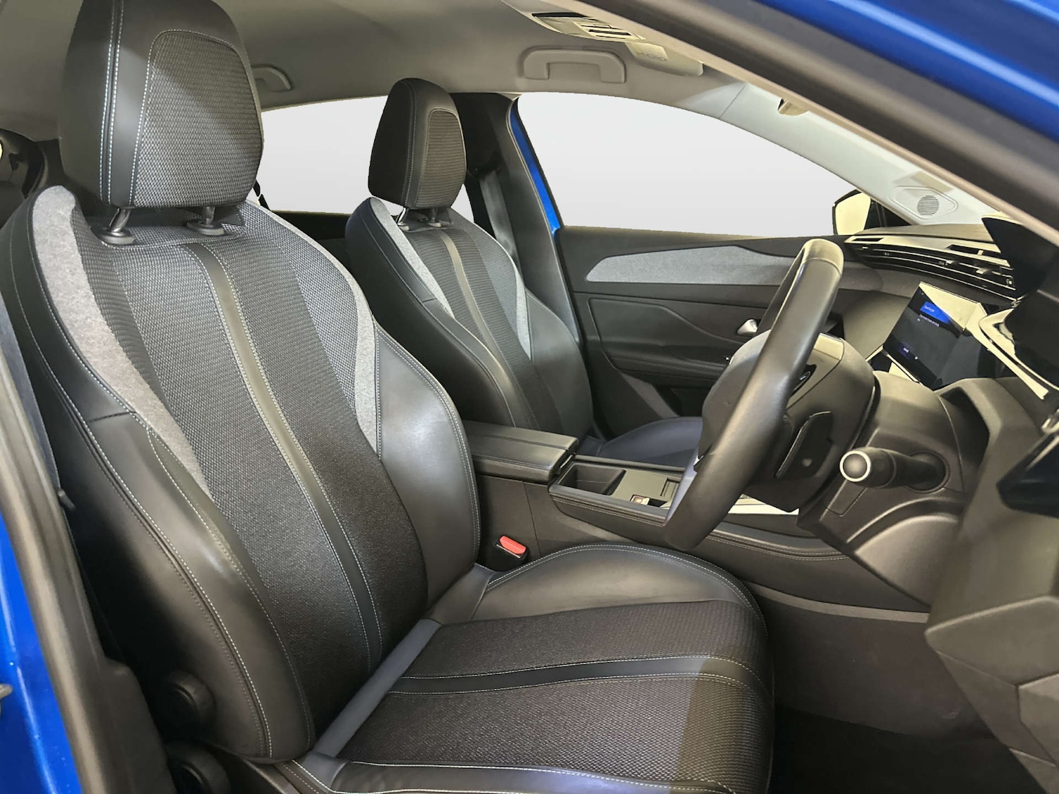 Used Peugeot 308 2023 for sale - 77829951: Photo 13