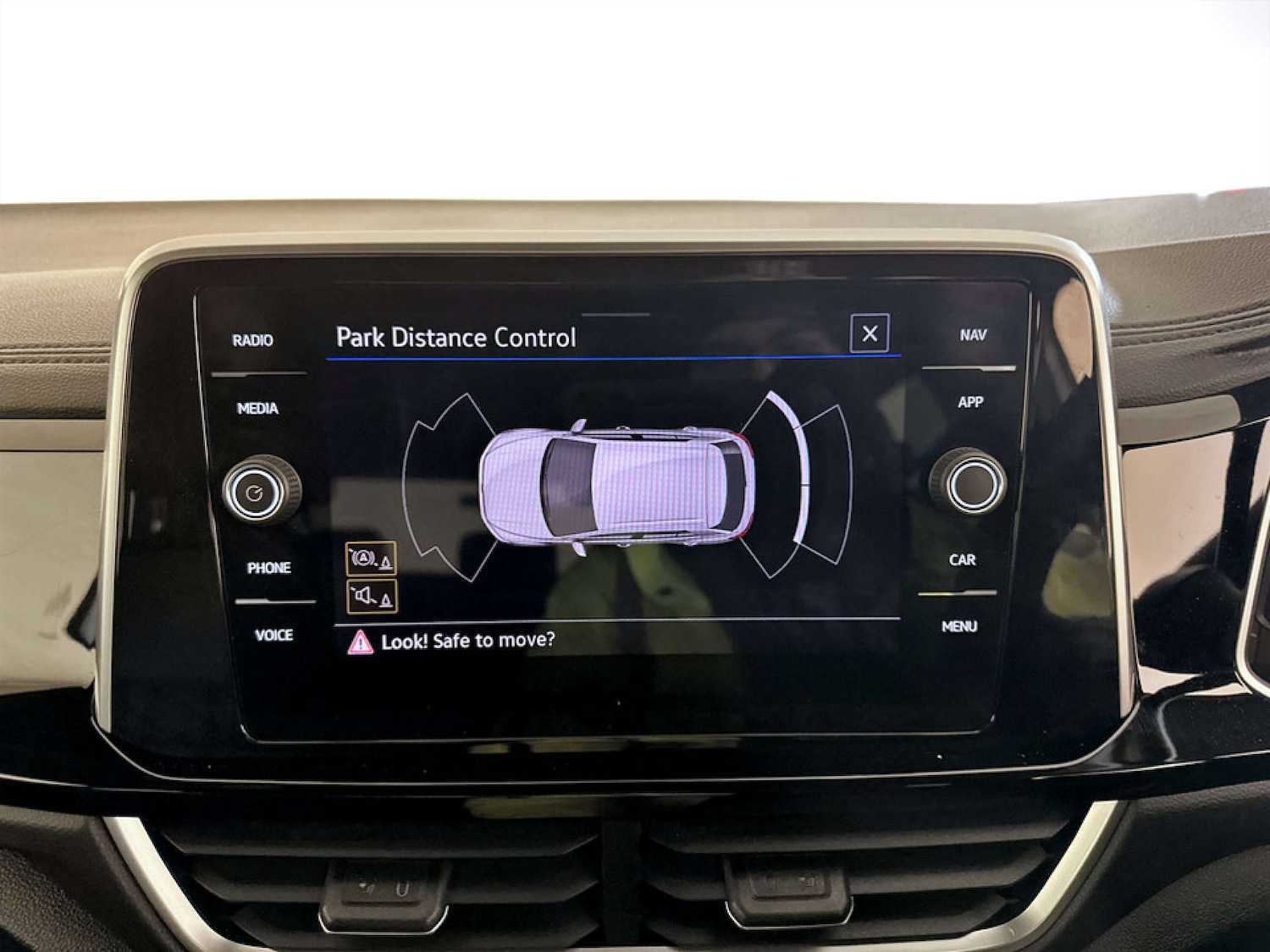 Used Volkswagen T-Roc 2022 for sale - 77185743: Photo 21