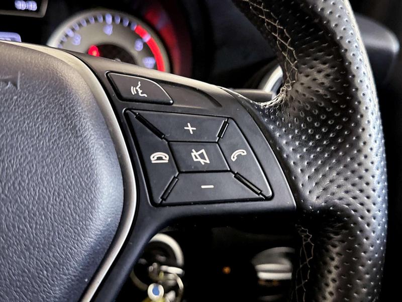 Used Mercedes-Benz A-Class 2014 for sale - 76972009: Photo 21