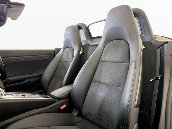 Used Porsche 718 Boxster 2019 for sale - 75712806: Photo 14