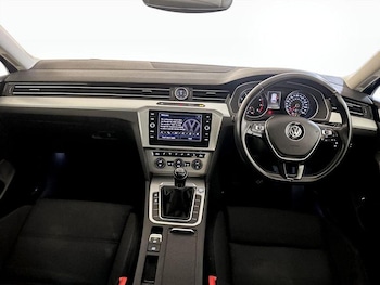 Used Volkswagen Passat 2019 for sale - 75835798: Photo