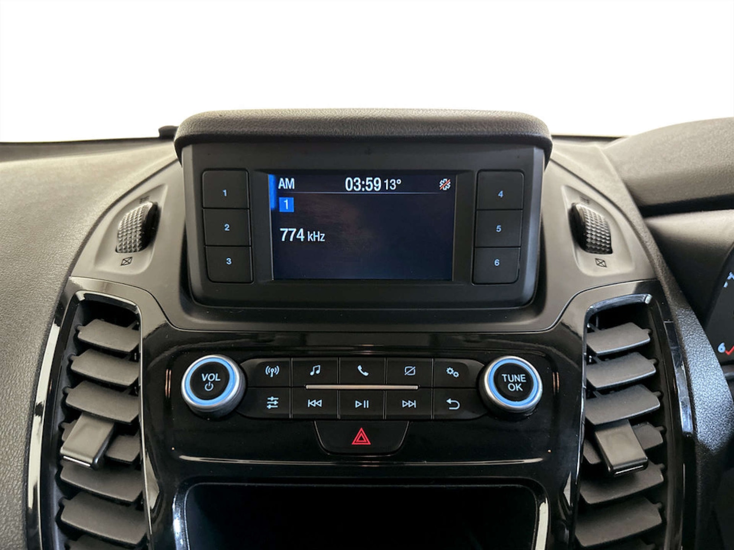 Used Ford Transit Connect 2021 for sale - 77667901: Photo 24