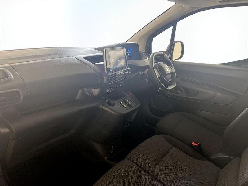 Used Peugeot Partner 2022 for sale - 76684989: Photo 12