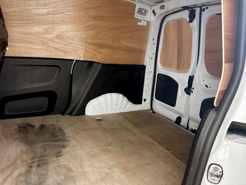 Used Peugeot Partner 2022 for sale - 76684989: Photo 14