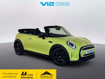 Used MINI Convertible 2021 for sale - 79580131: Photo