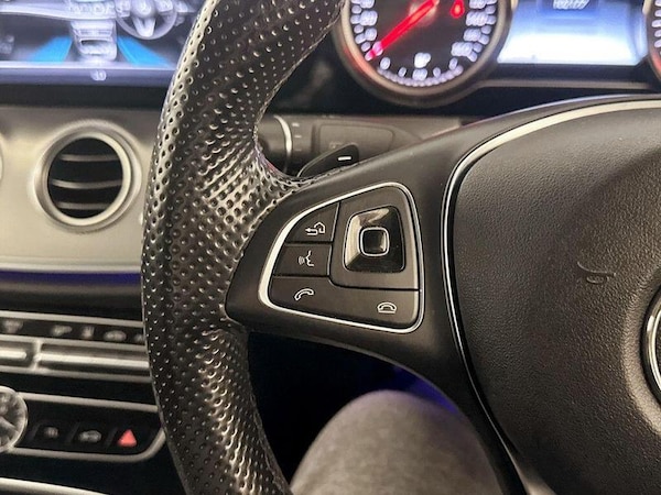 Used Mercedes-Benz E Class 2017 for sale - 76327747: Photo 17