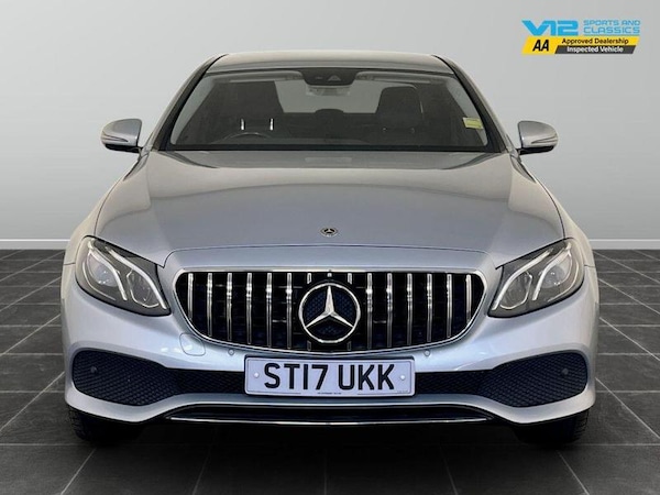Used Mercedes-Benz E Class 2017 for sale - 76327747: Photo 5