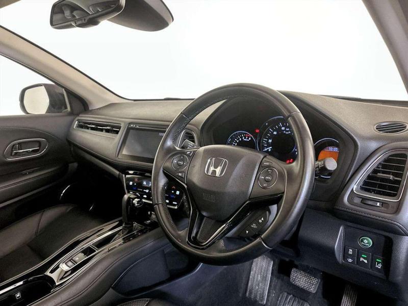 Used Honda HR-V 2018 for sale - 76825972: Photo 15