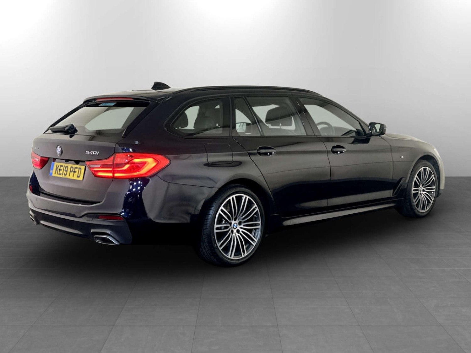 Used BMW 5 Series 2019 for sale - 77186027: Photo 10