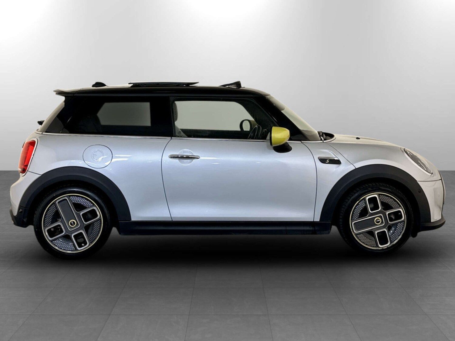 Used MINI Hatch 2021 for sale - 77693739: Photo 10