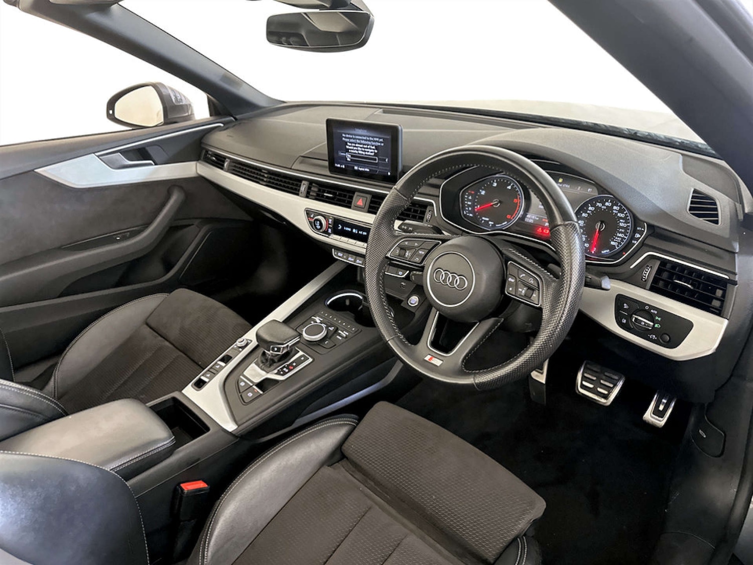 Used Audi A5 Cabriolet 2020 for sale - 77185784: Photo 16