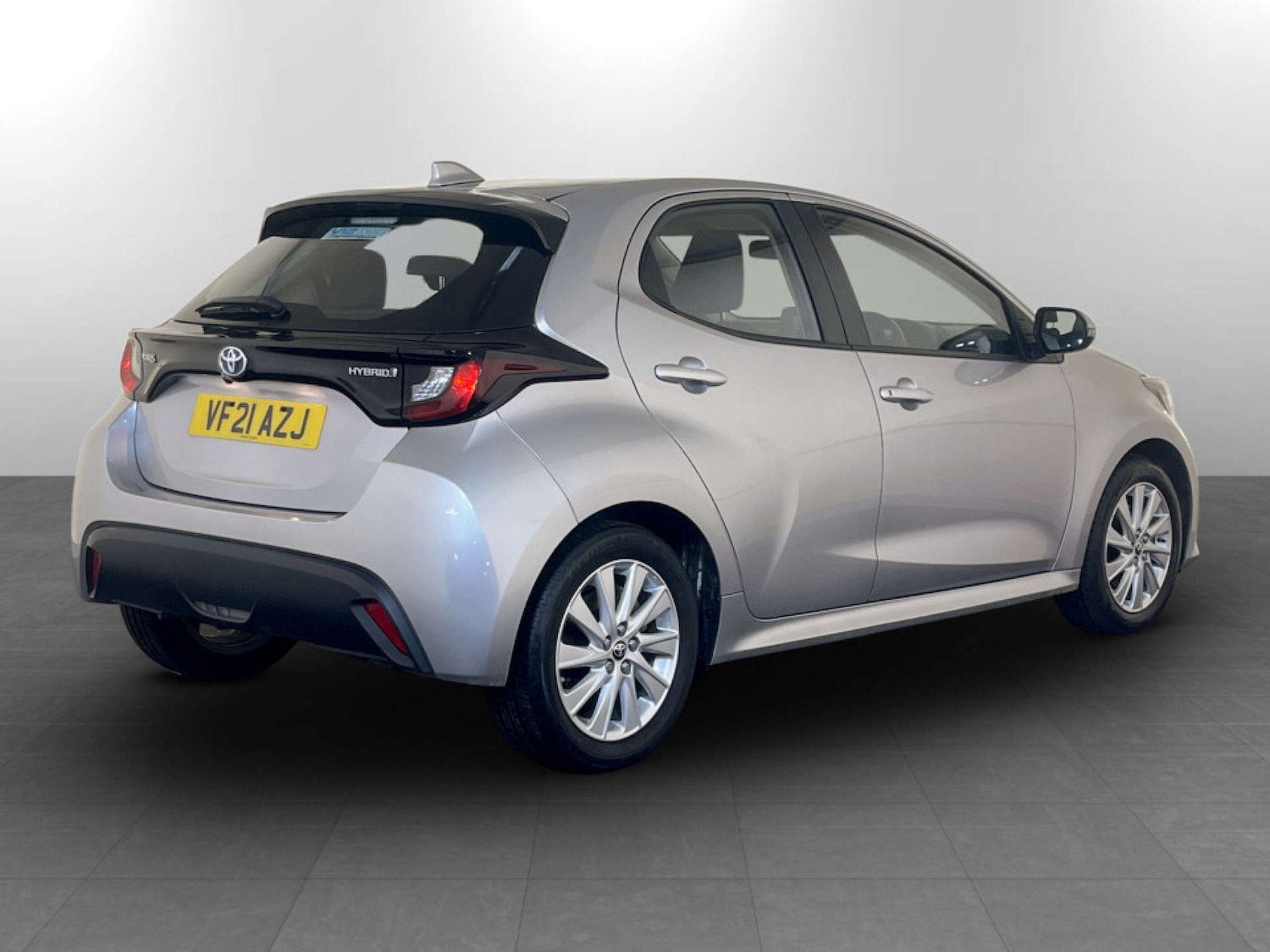 Used Toyota Yaris 2021 for sale - 77720551: Photo 10