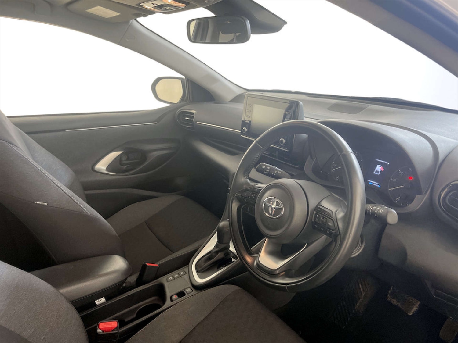 Used Toyota Yaris 2021 for sale - 77720551: Photo 15