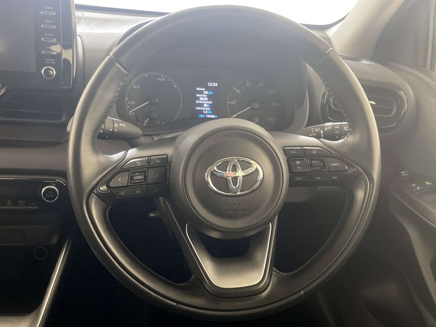 Used Toyota Yaris 2021 for sale - 77720551: Photo 16