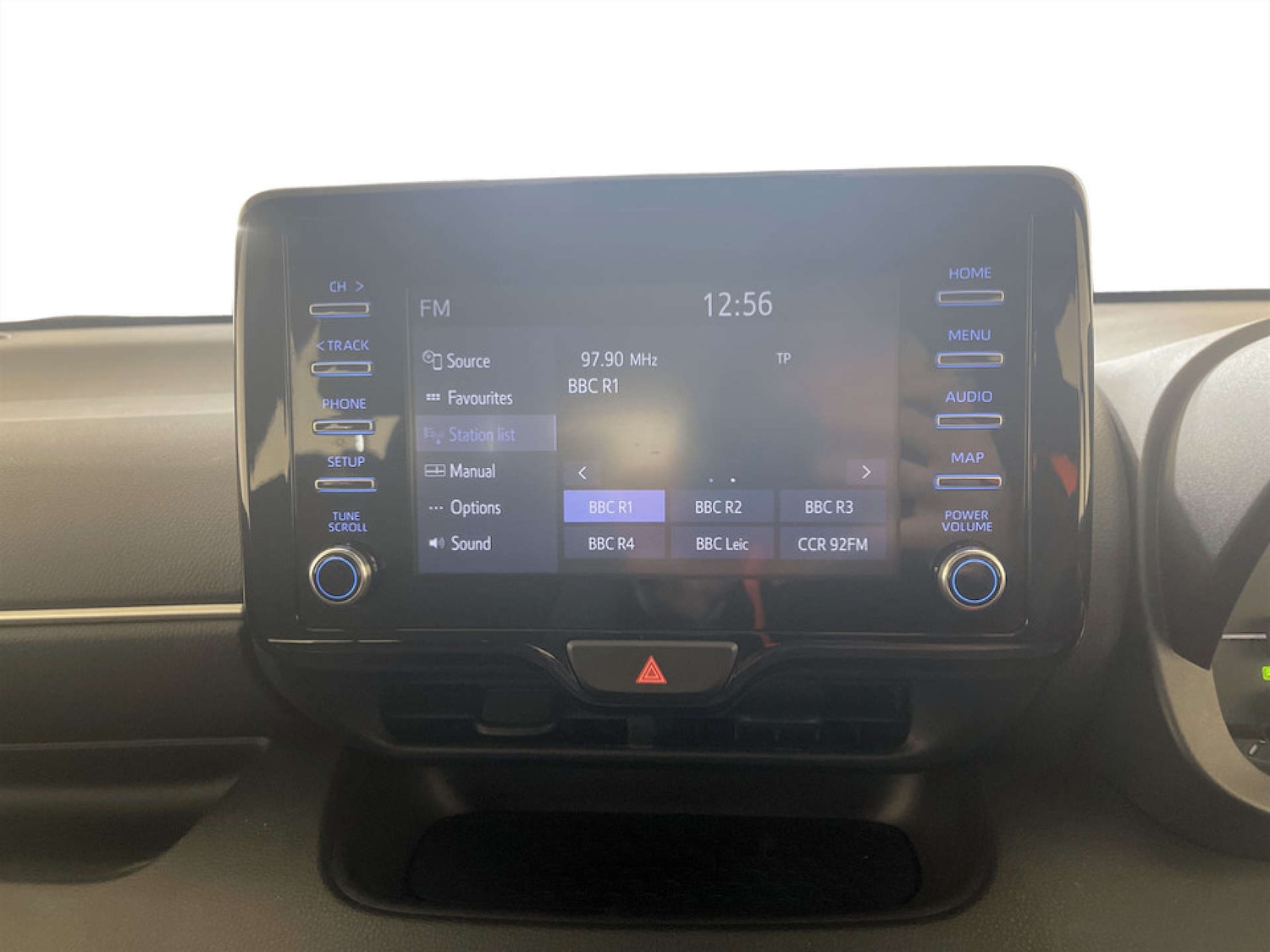 Used Toyota Yaris 2021 for sale - 77720551: Photo 21