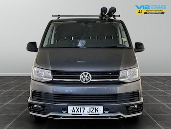 Used Volkswagen Transporter 2017 for sale - 75951696: Photo