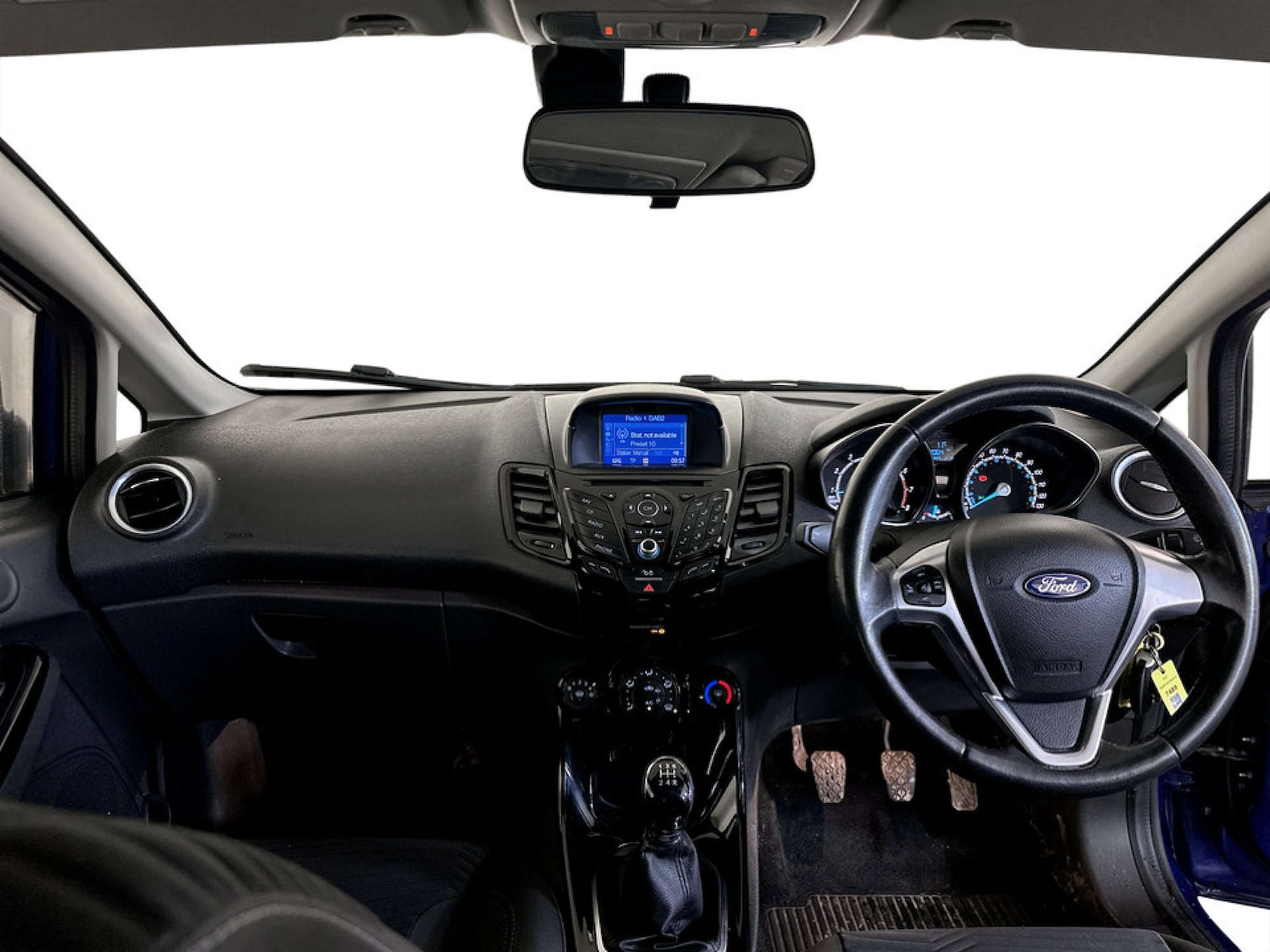 Used Ford Fiesta 2016 for sale - 77469985: Photo 2