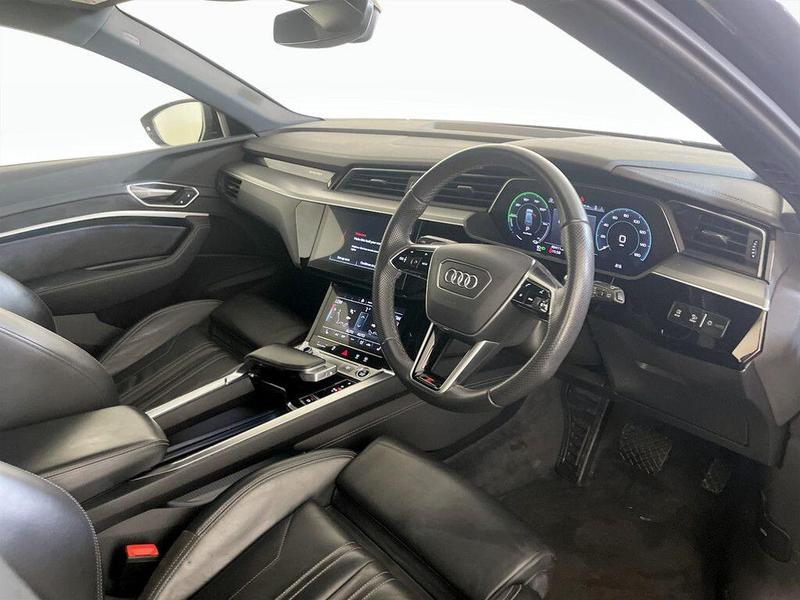 Used Audi e-tron 2021 for sale - 76480370: Photo 15