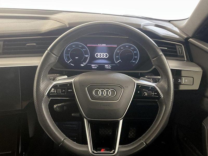 Used Audi e-tron 2021 for sale - 76480370: Photo 16