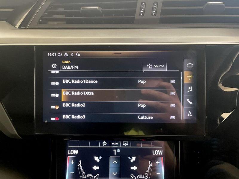 Used Audi e-tron 2021 for sale - 76480370: Photo 22