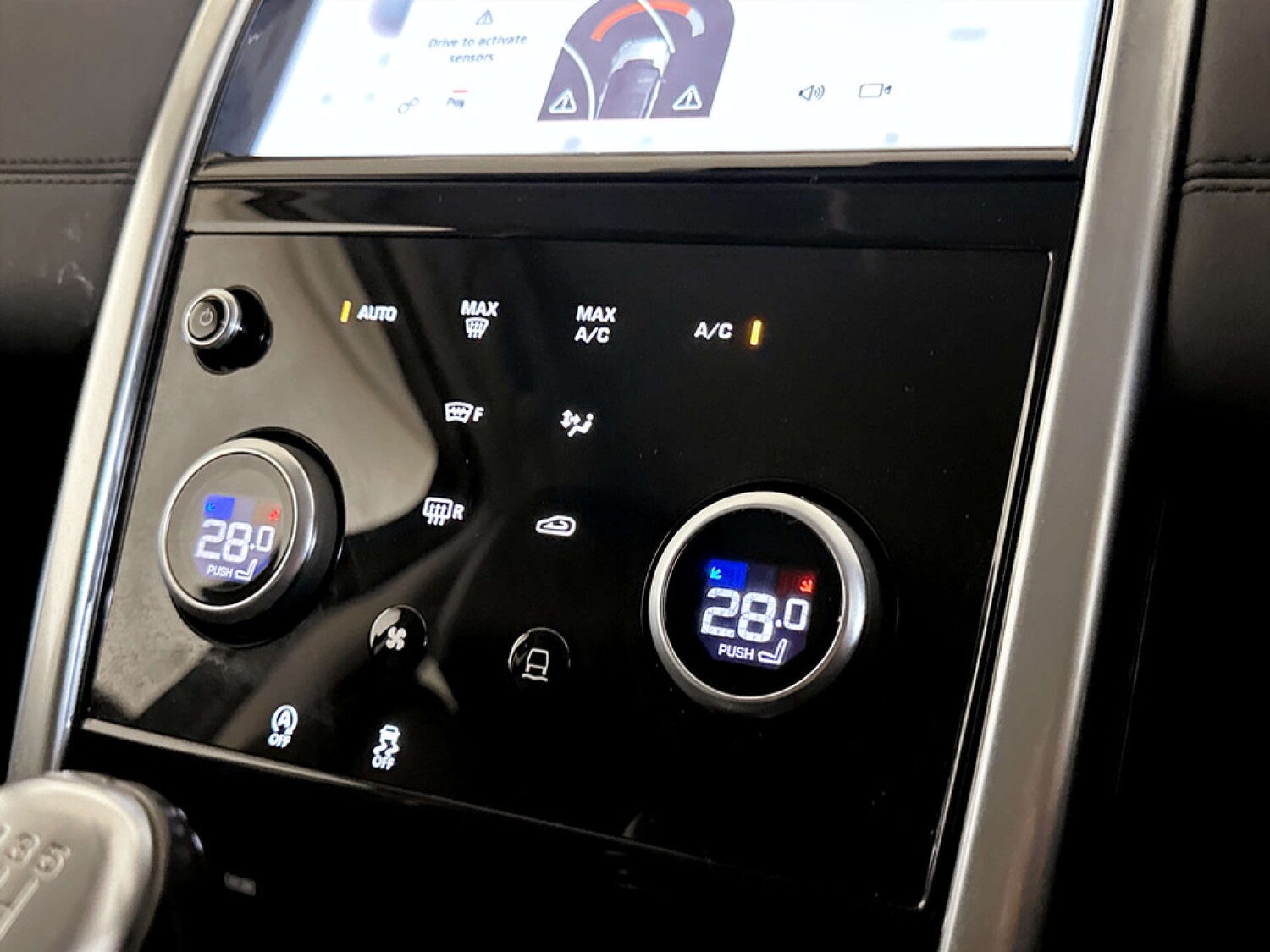 Used Land Rover Discovery Sport 2019 for sale - 77494124: Photo 26