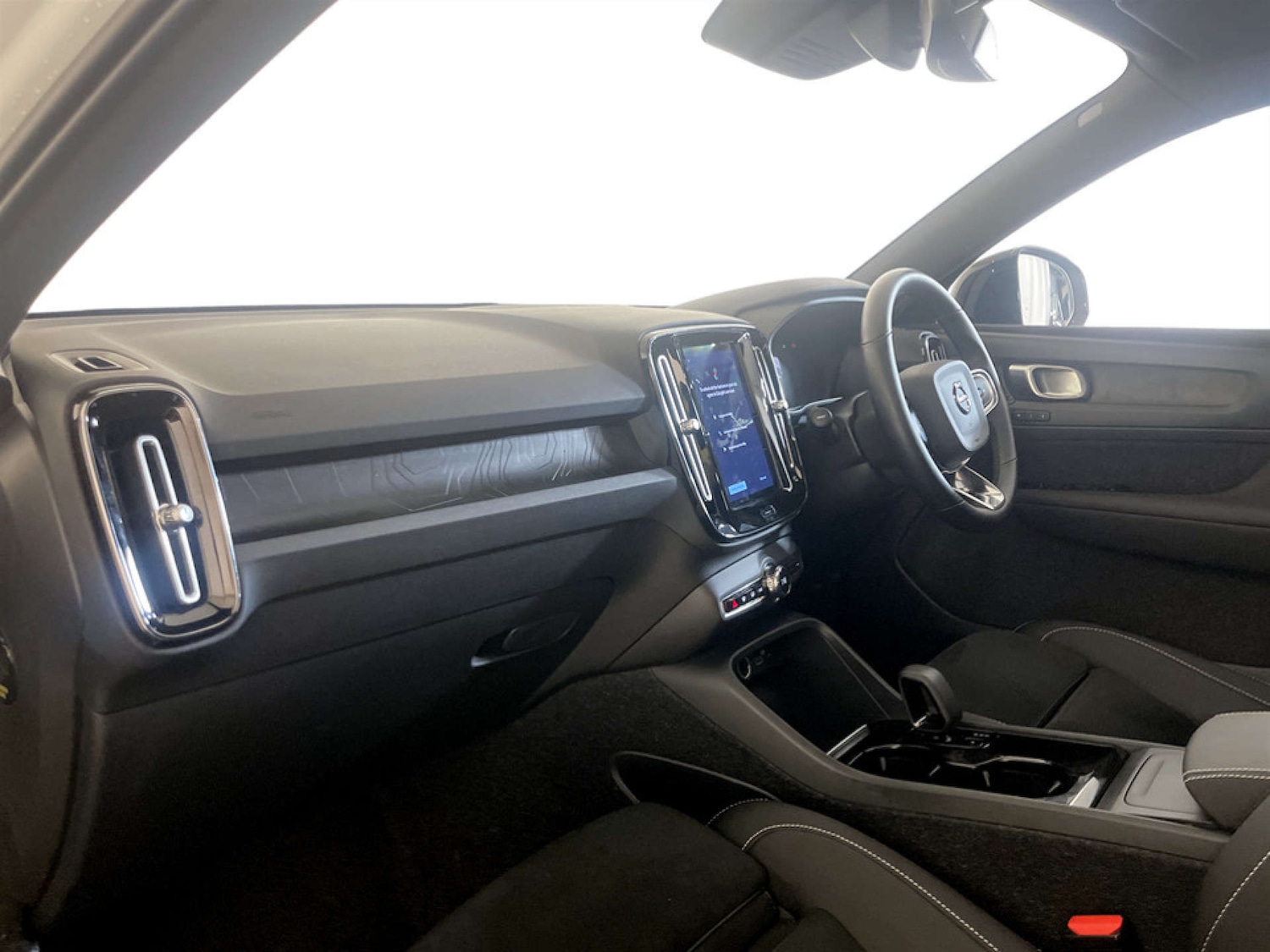 Used Volvo XC40 2022 for sale - 77185976: Photo 12