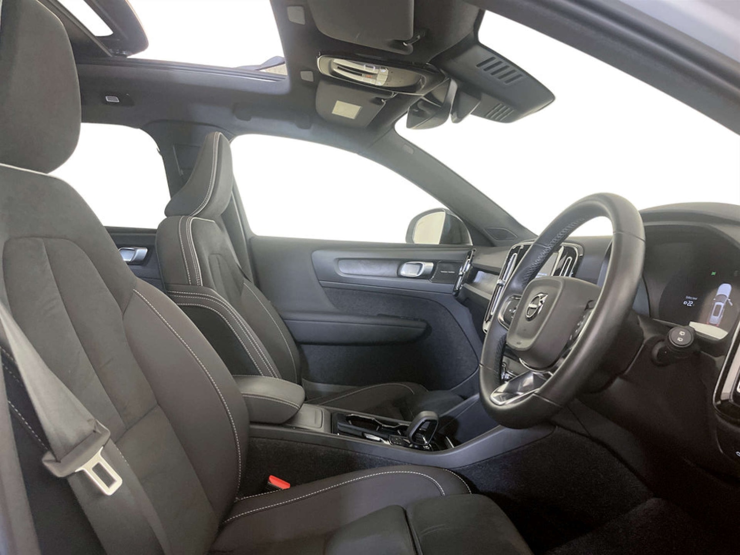 Used Volvo XC40 2022 for sale - 77185976: Photo 13