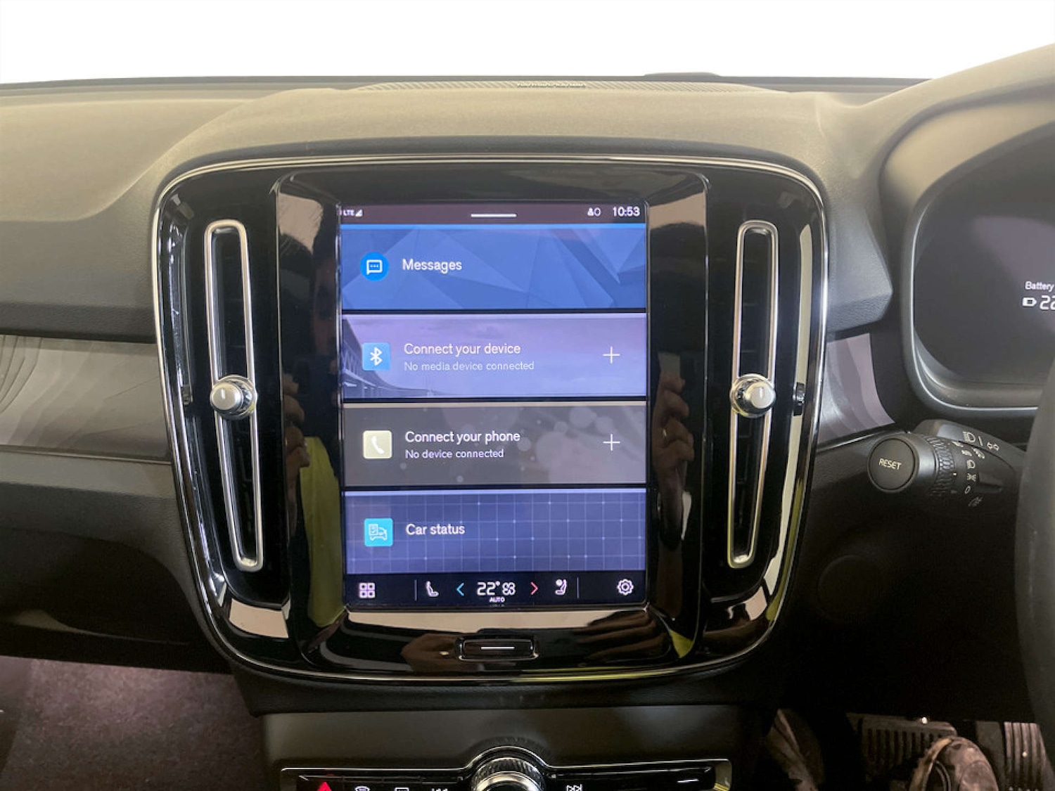 Used Volvo XC40 2022 for sale - 77185976: Photo 24