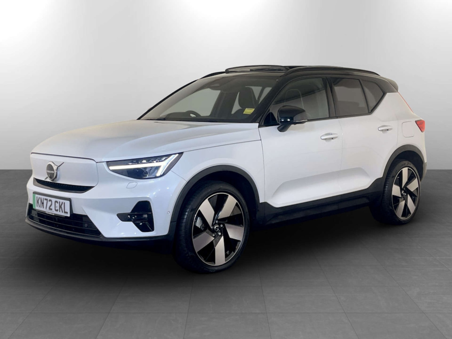 Used Volvo XC40 2022 for sale - 77185976: Photo 6