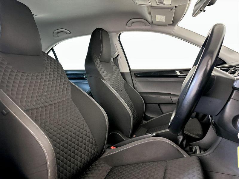 Used Skoda Rapid 2018 for sale - 75912672: Photo 13