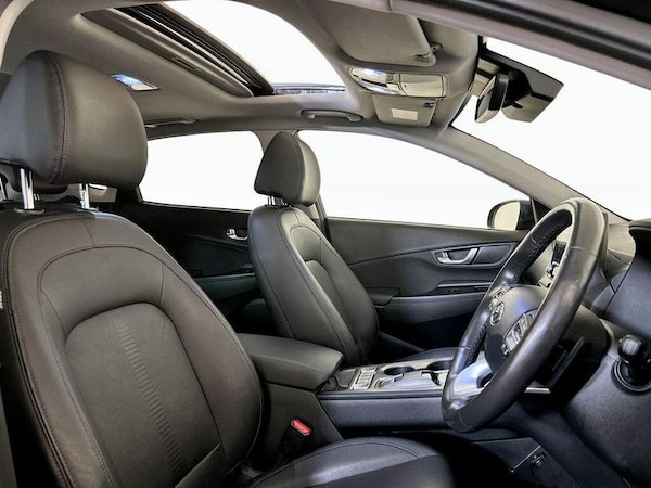 Used Hyundai KONA 2021 for sale - 76196605: Photo 13
