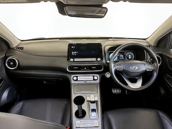 Used Hyundai KONA 2021 for sale - 76196605: Photo 3