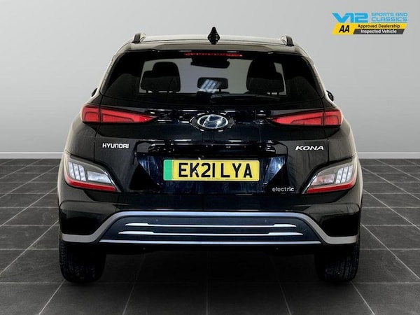 Used Hyundai KONA 2021 for sale - 76196605: Photo 9