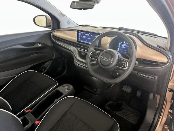 Used Fiat 500e 2024 for sale - 75712774: Photo 15