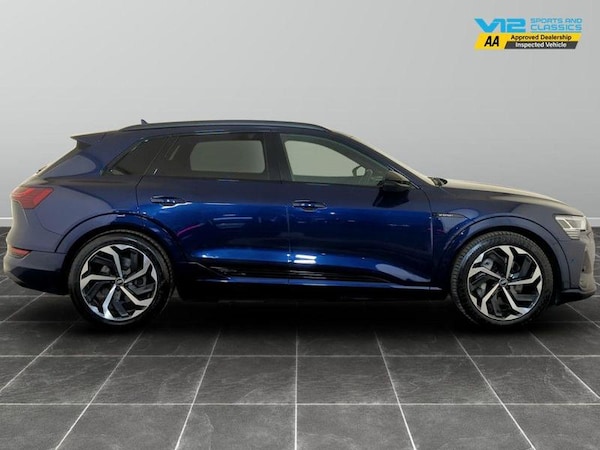 Used Audi e-tron 2021 for sale - 75712760: Photo 11
